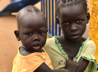 Südsudan: Kinder hungern